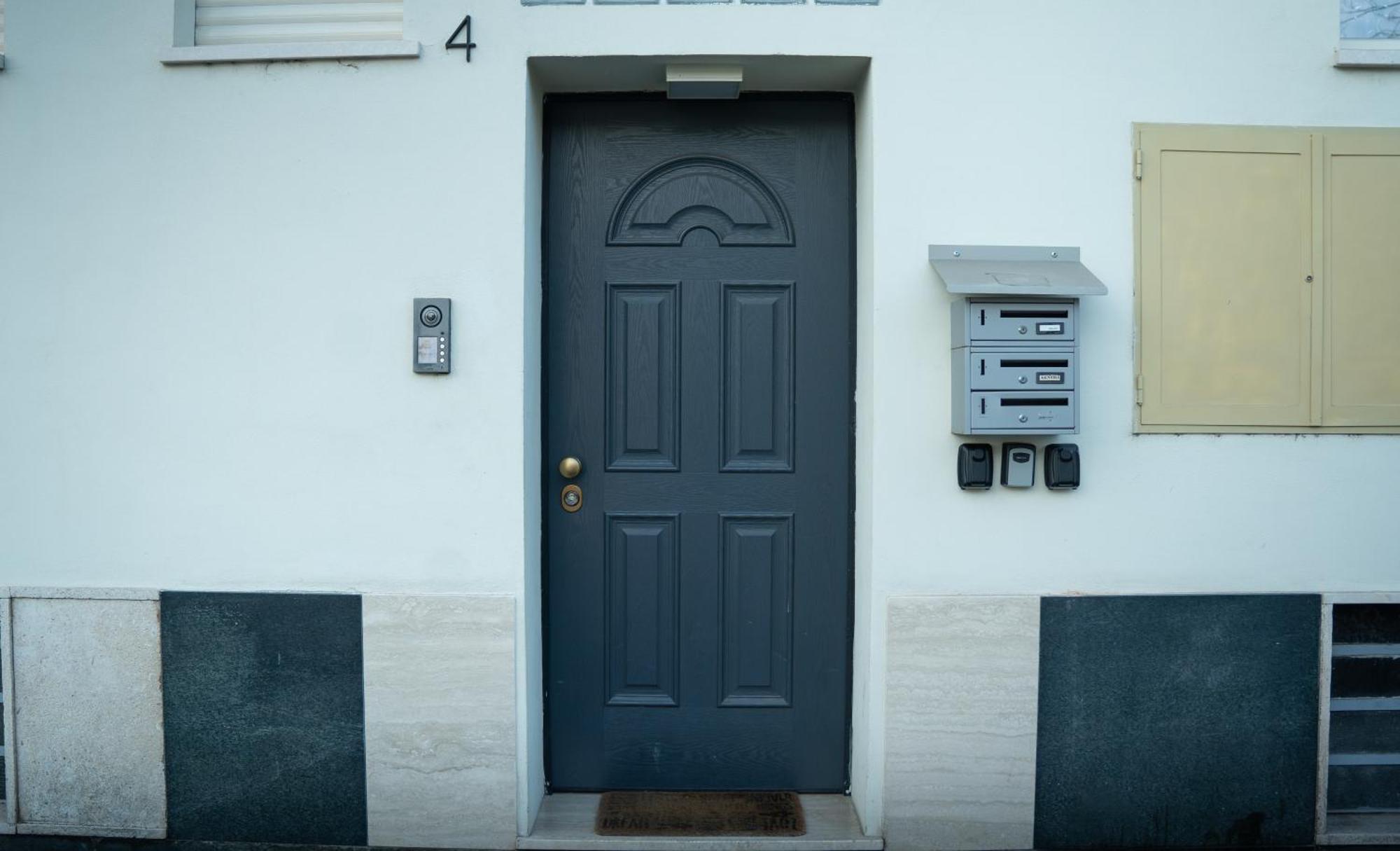 Lugaro Guest House Turin Exterior photo